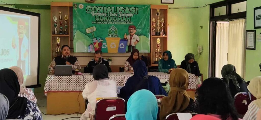 Sosialisasi Mas JOS di Cokrodiningratan Dorong Budaya Pilah Sampah dan Habiskan Makanan Sejak dari Rumah